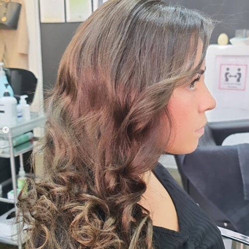 Nayline Hairstudio knippen